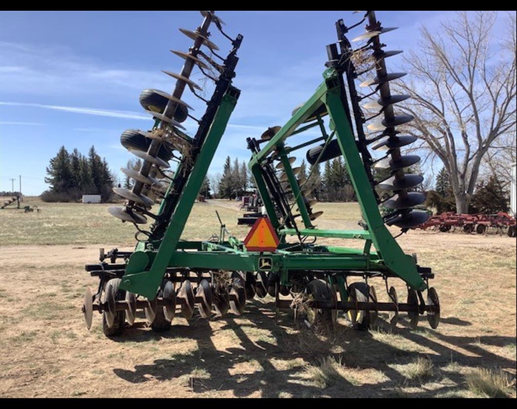 John Deere - 235 - (1067883) | 4Rivers Equipment