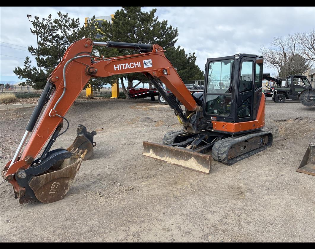 ち〜 Compact Excavator - Wajax - Hitachi