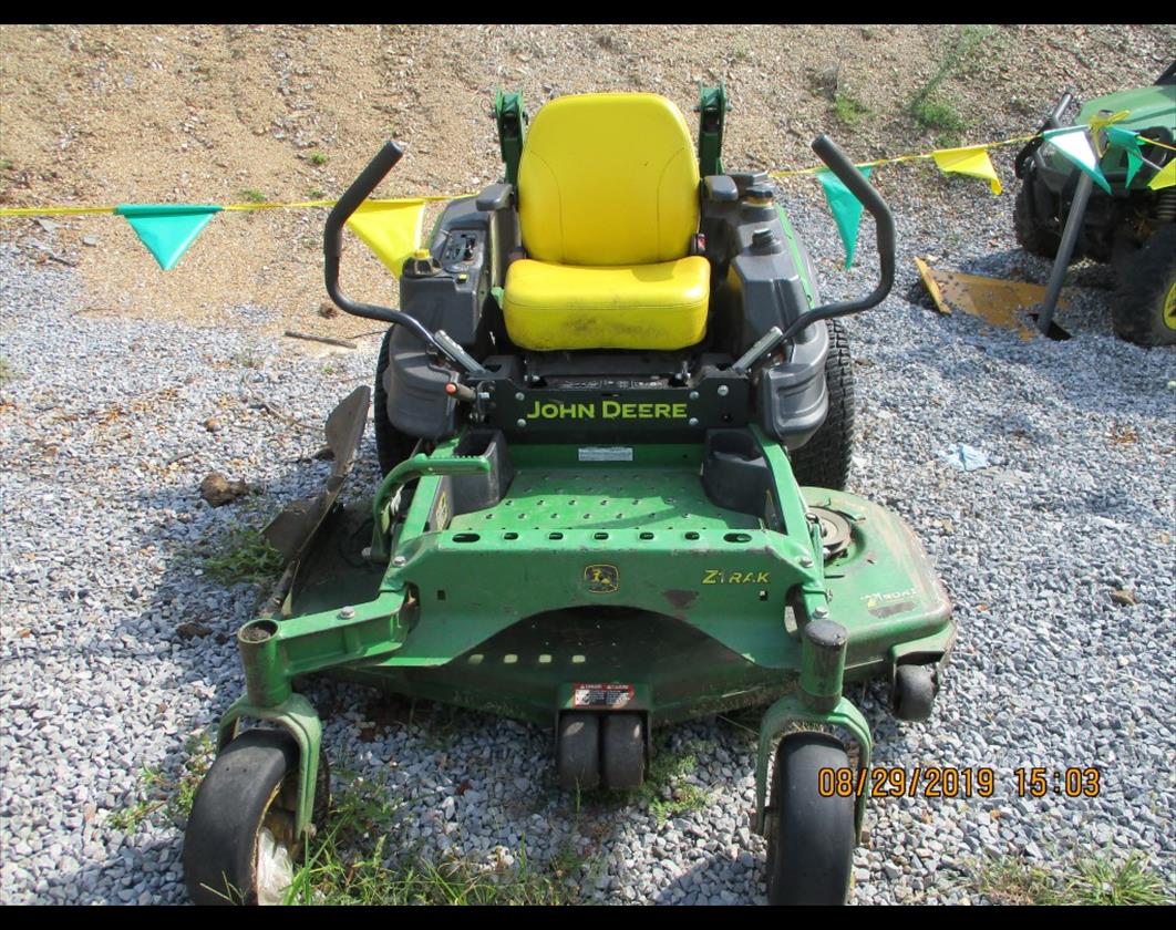 John Deere Z915B (480862) James River Equipment