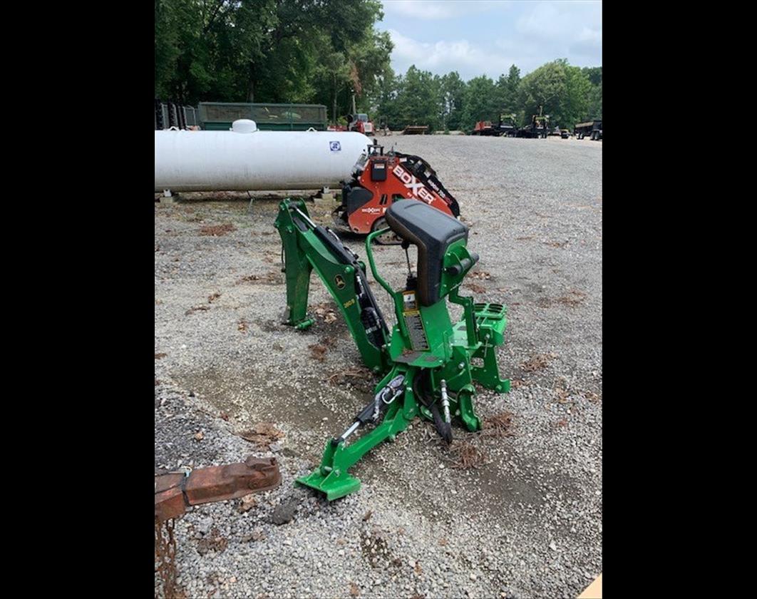 John Deere 260B (621745) James River Equipment