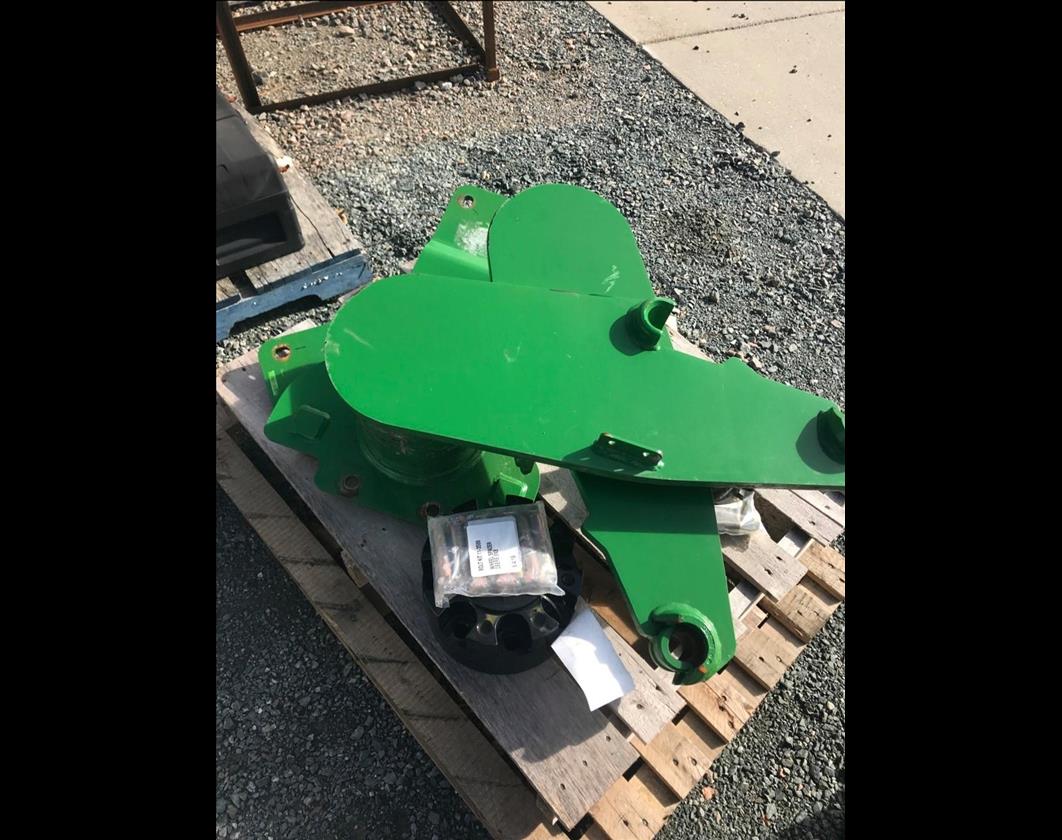 John Deere FRAME (256302) James River Equipment