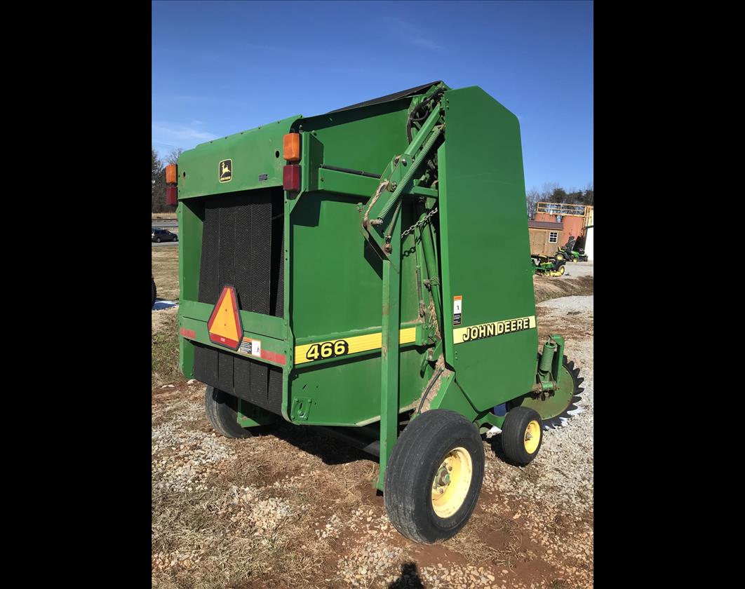 John Deere 466 (542029) James River Equipment